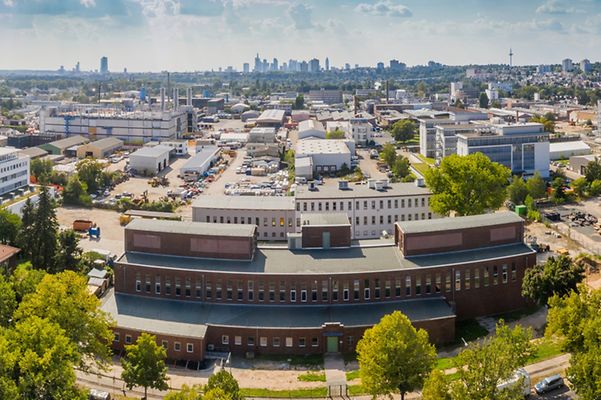 © Mainova Drohnenbild zeigt Umspannwerk von oben